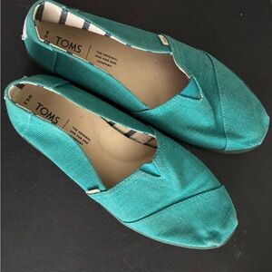 Toms Blue Canvas Flats with Elastic Insert